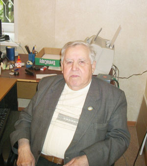 http://lotsiya.ru/img1/okladnikov.jpg